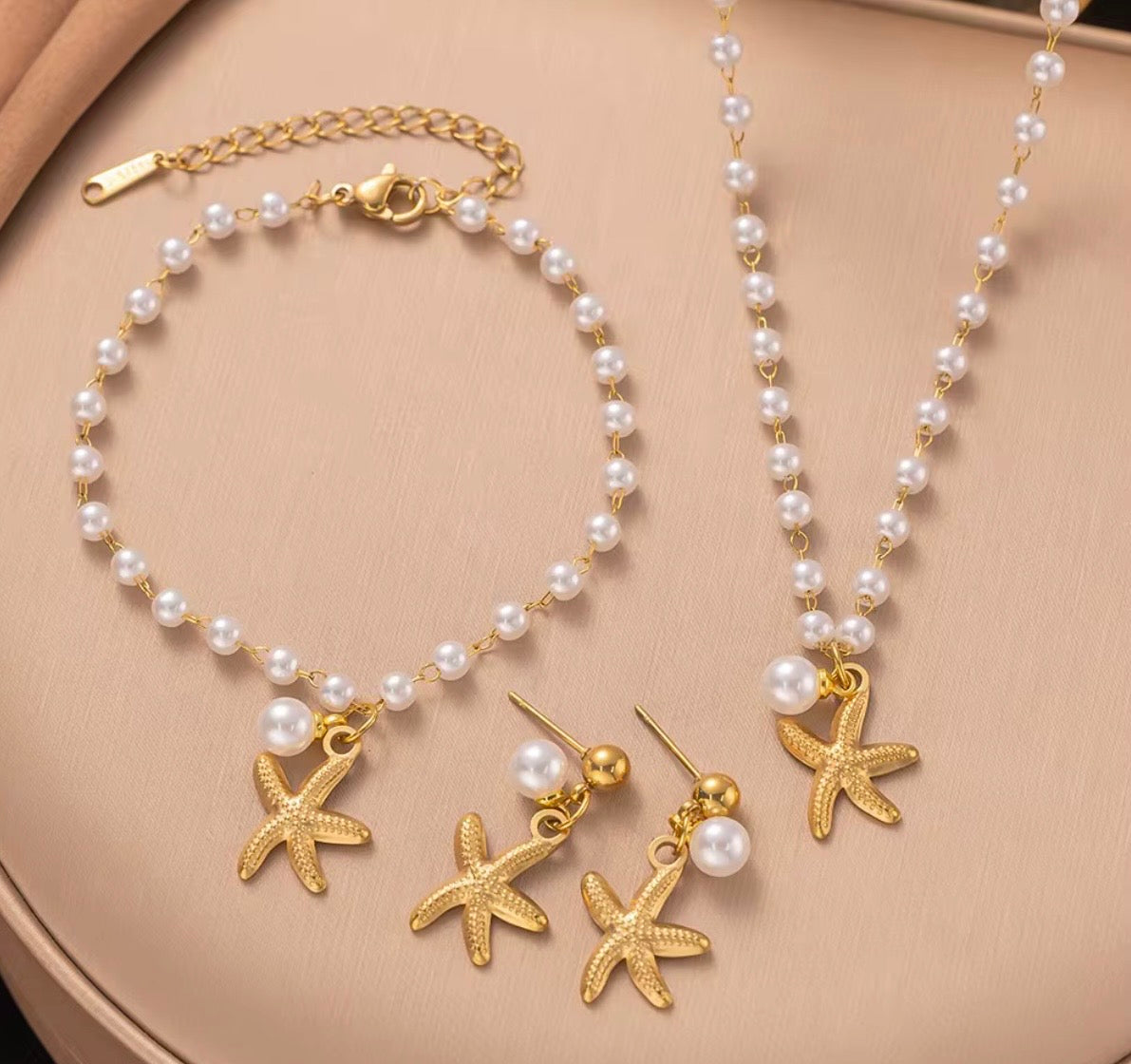 “Pearl & Shore” Jewelry Set